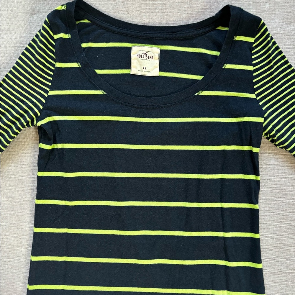 Hollister blue & green striped 3/4 sleeve top. - Picture 2 of 7